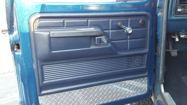 1979 Blue Ford F-250 Standard Cab Pickup