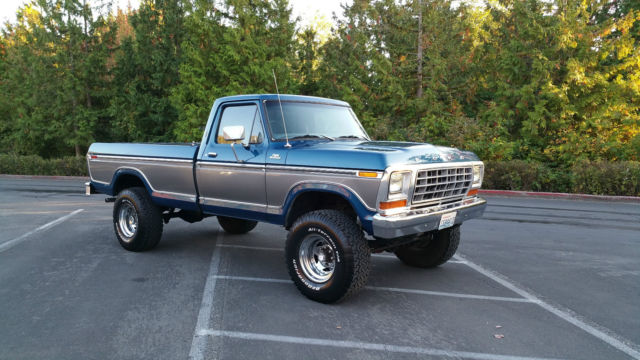 1979 Blue Ford F-250 Standard Cab Pickup
