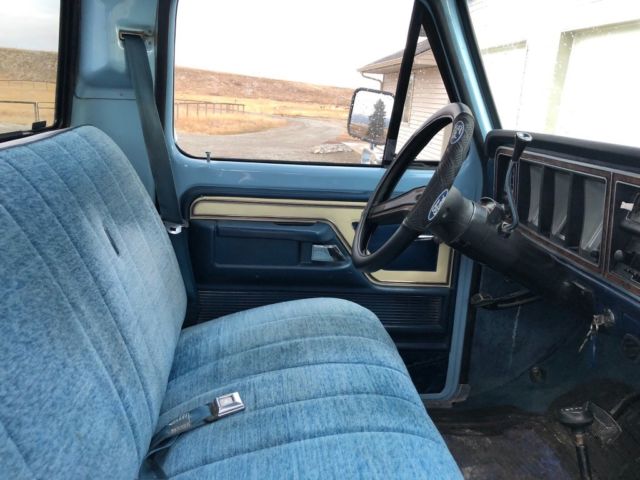 1979 Baby Blue/Wimbledon White Ford F-250