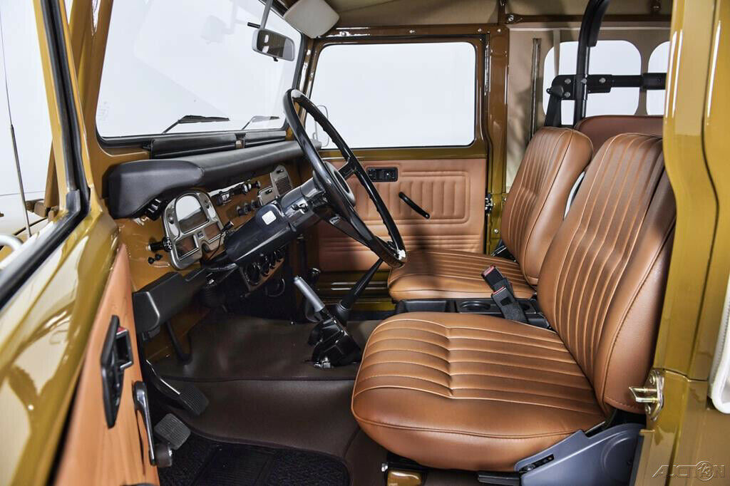 1979 Gray Toyota FJ40