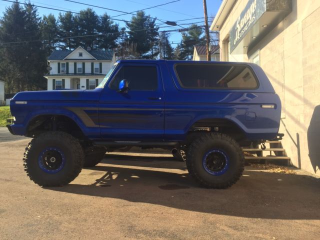 1979 Blue Ford Bronco