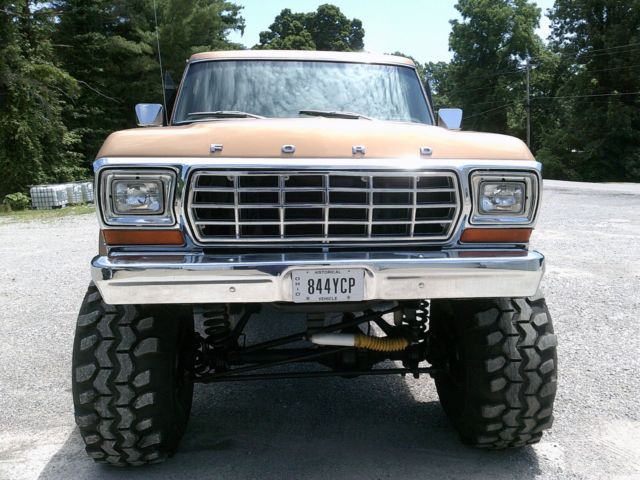 1979 Gold Ford F-150 Standard Cab Pickup