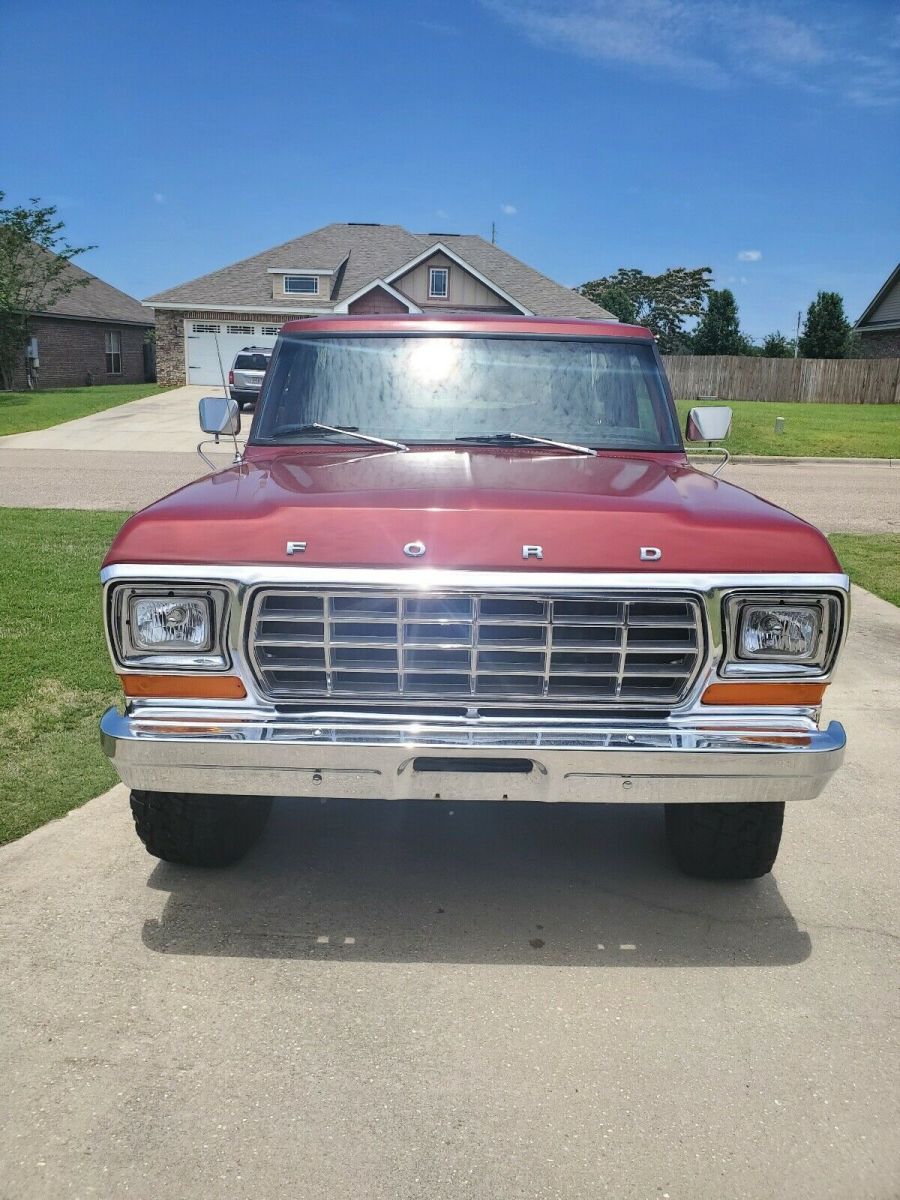 1979 Red Ford Bronco SUV