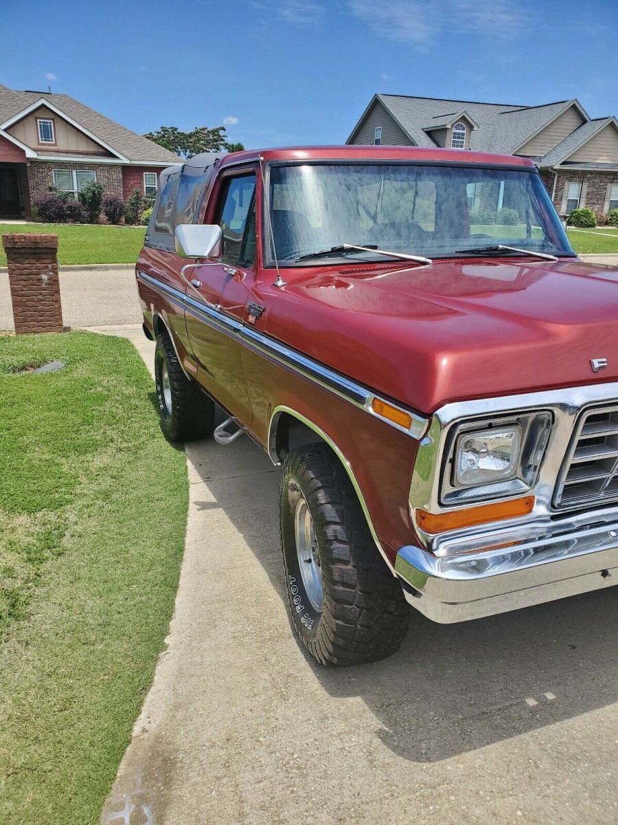 1979 Red Ford Bronco SUV