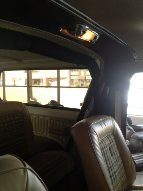 1979 White Ford Bronco SUV