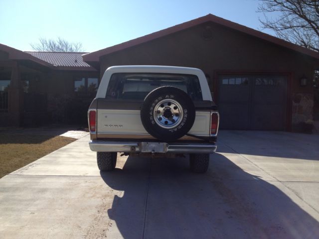 1979 Brown Ford Bronco SUV