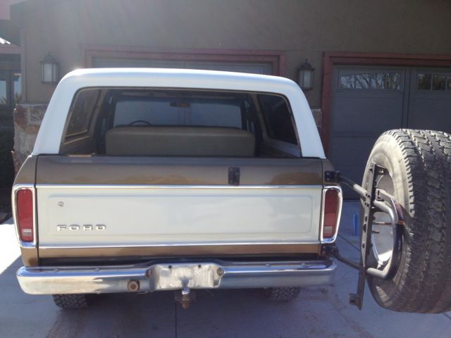 1979 Brown Ford Bronco SUV