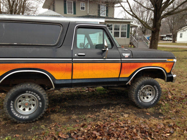 1979 black Ford Bronco