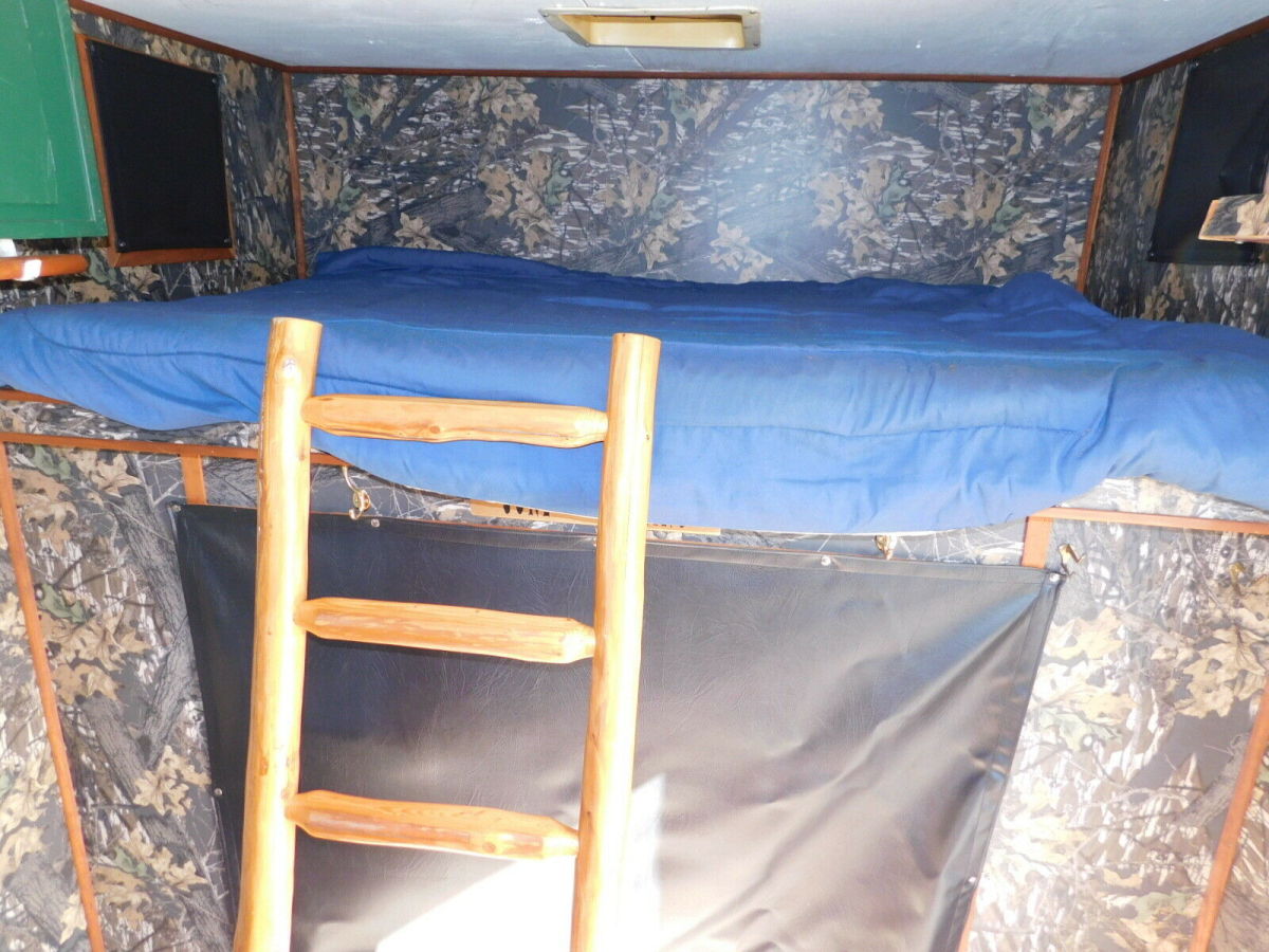 1979 Green Ford E-Series Van Van Camper