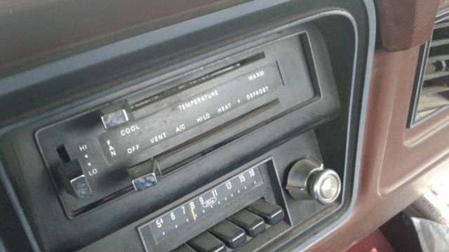 1979 White Ford F-100 Cab & Chassis