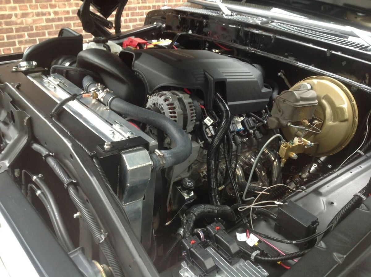 1979 Black Ford F-100 Standard Cab Pickup