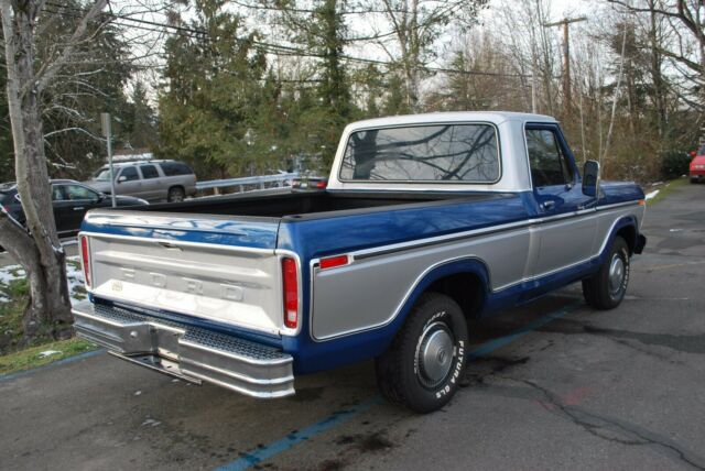1979 Blue/Silver Ford F-100 Standard Cab Pickup