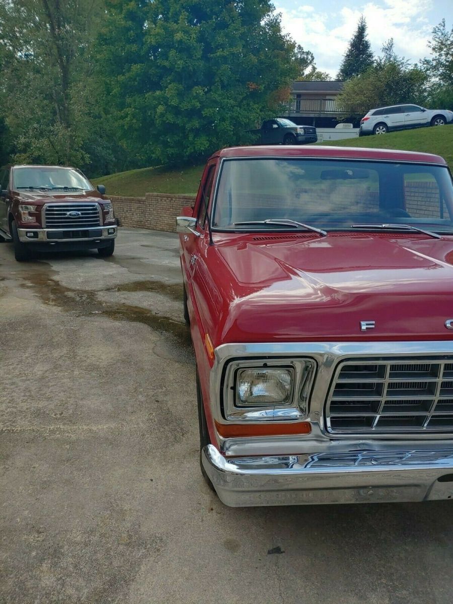 1979 Ford F-100 Cab & Chassis