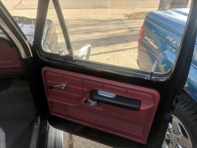 1979 Black Ford F-100 Standard Cab Pickup