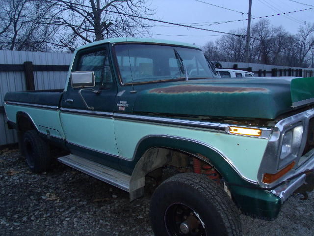 1979 Ford F-150 Standard Cab Pickup