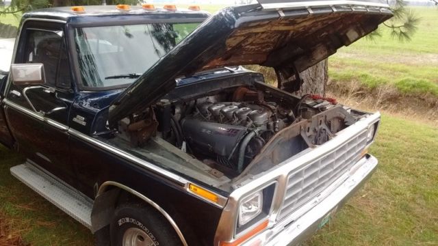 1979 Blue Ford F-150 Standard Cab Pickup