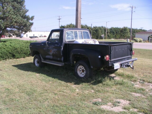 1979 Black Ford F-150 Step side