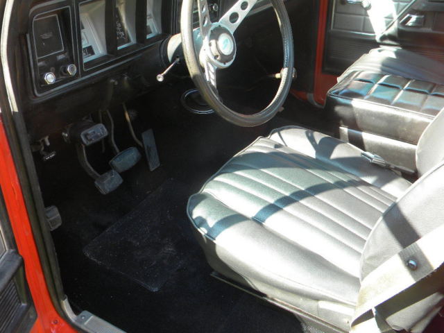 1979 Orange Ford F-150 Full size Bed