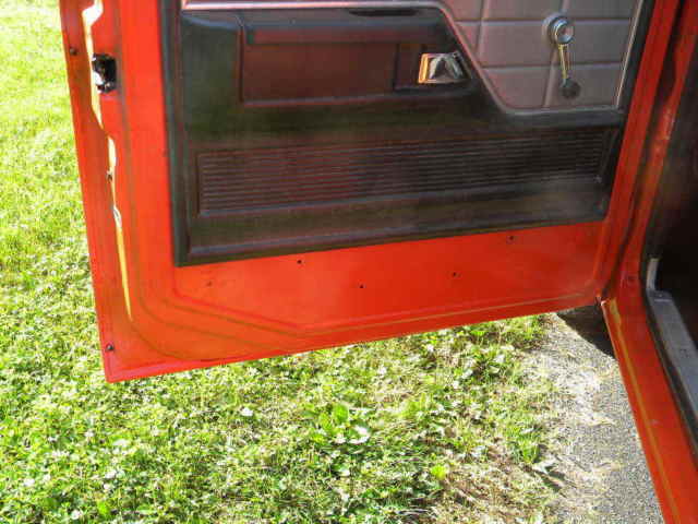 1979 Orange Ford F-150 Full size Bed