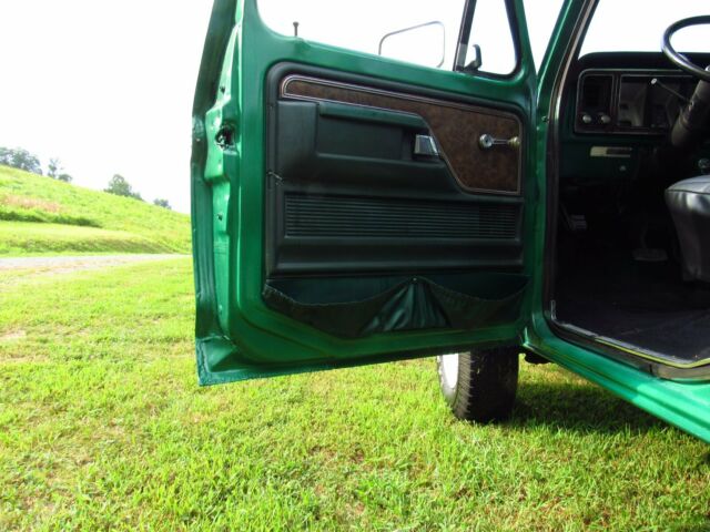 1979 Green Ford F-150 Pickup Truck
