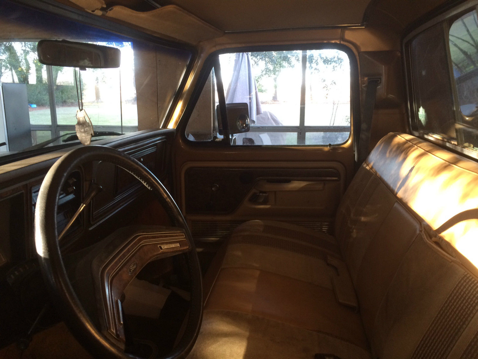 1979 Yellow/Brown Ford F-250 Standard Cab Pickup