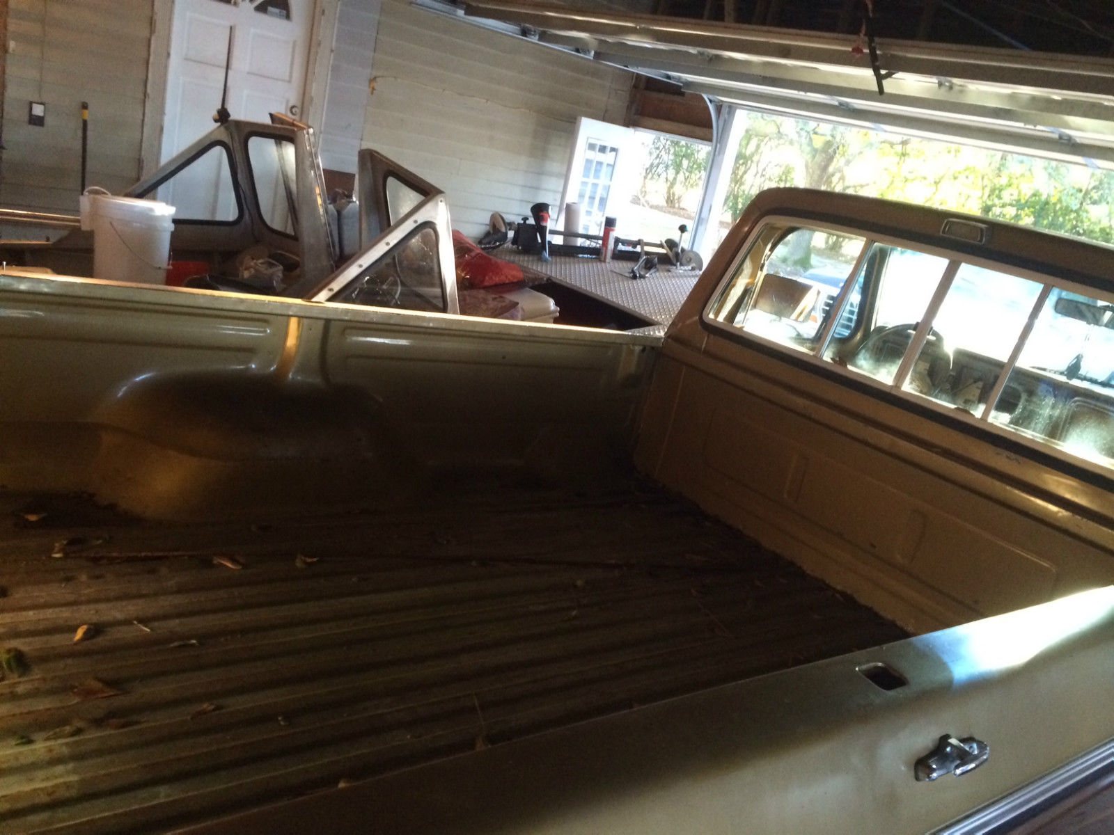 1979 Yellow/Brown Ford F-250 Standard Cab Pickup