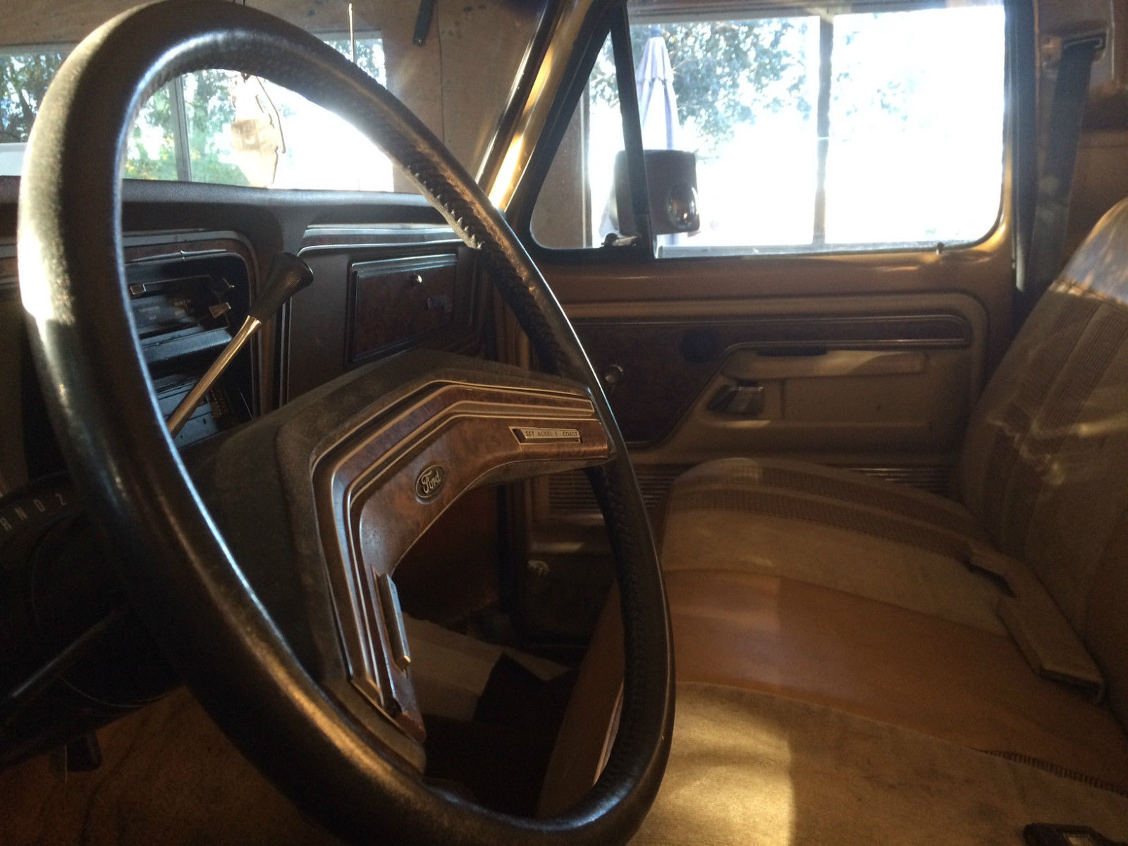 1979 Yellow/Brown Ford F-250 Standard Cab Pickup
