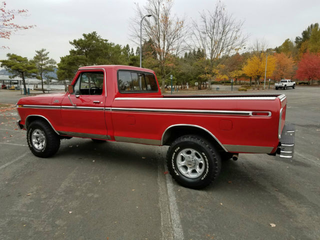 1979 Red Ford F-250