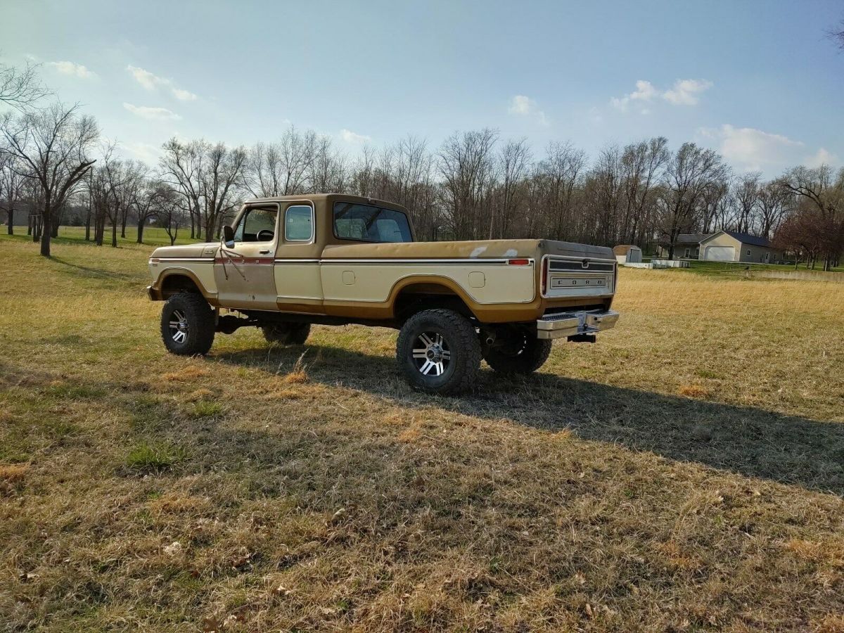 1979 Brown Ford F-250 Extended Cab Pickup
