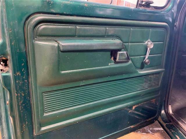 1979 Green Ford F-250 Pickup Truck