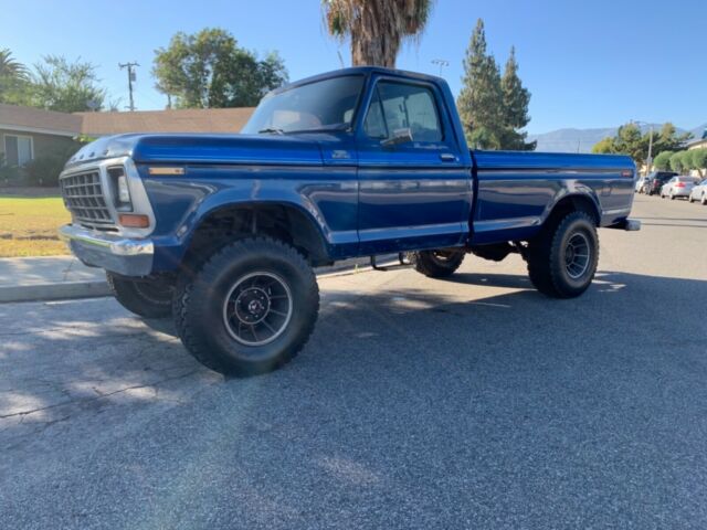 1979 Blue Ford F-250