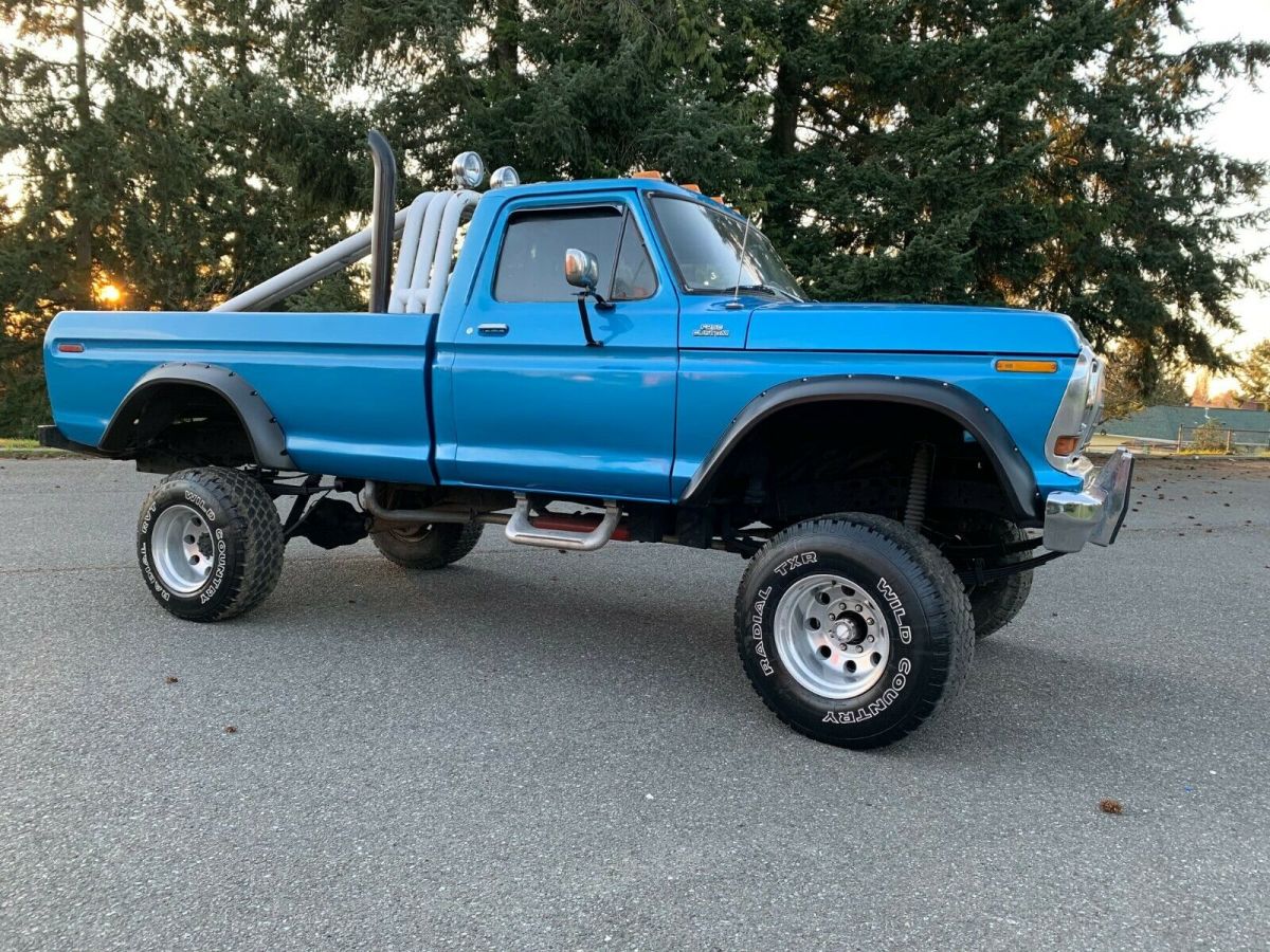 1979 Blue Ford F-250 Cab & Chassis