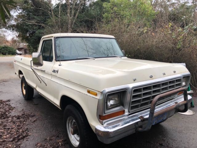 1979 White Ford F-350 Standard Cab Pickup