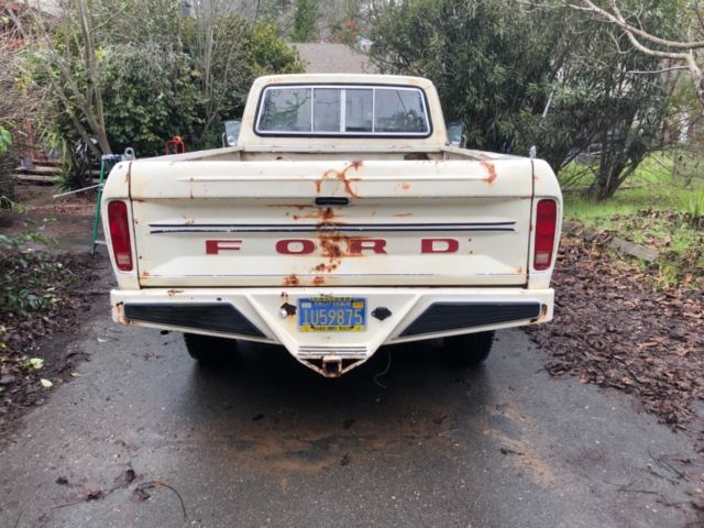 1979 White Ford F-350 Standard Cab Pickup