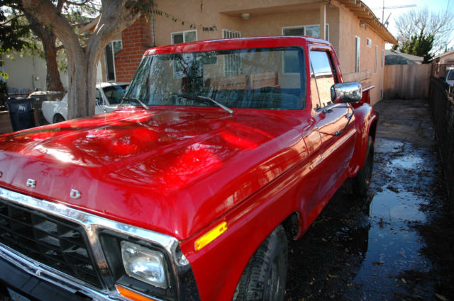 1979 Red Ford F-100 Pick-up
