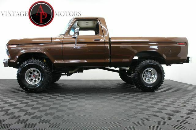 1979 Brown Ford F-150 --