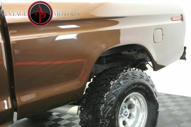 1979 Brown Ford F-150 --