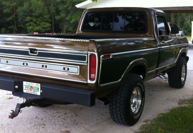 1979 walnut glow / raven black Ford F-150 truck