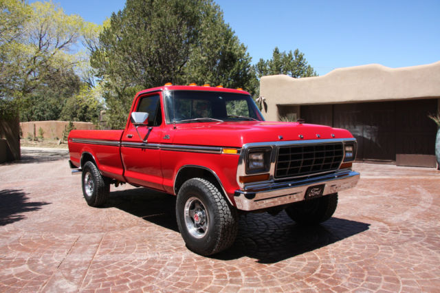 1979 Red Ford F-250