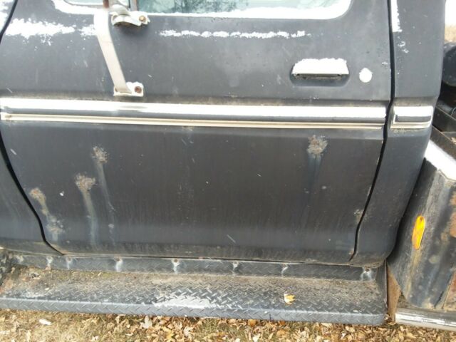 1978 Black Ford F-250 Standard Cab Pickup