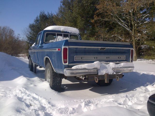 1979 Blue Ford F-250