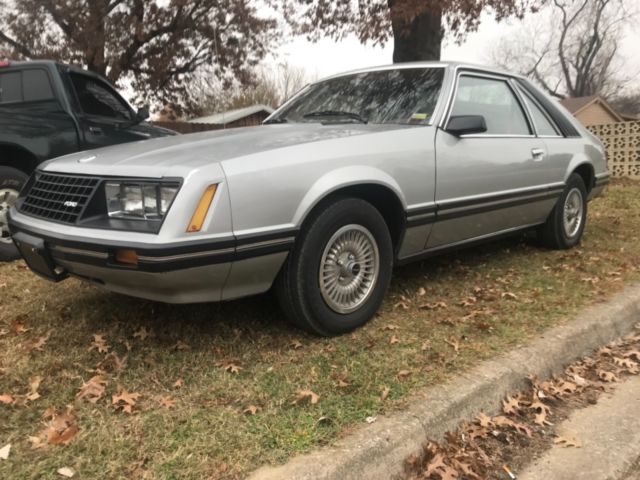 1979 Silver Ford Mustang Coupe