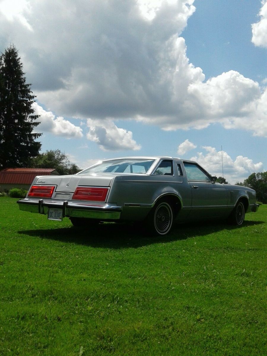 1979 Silver Ford Thunderbird Coupe