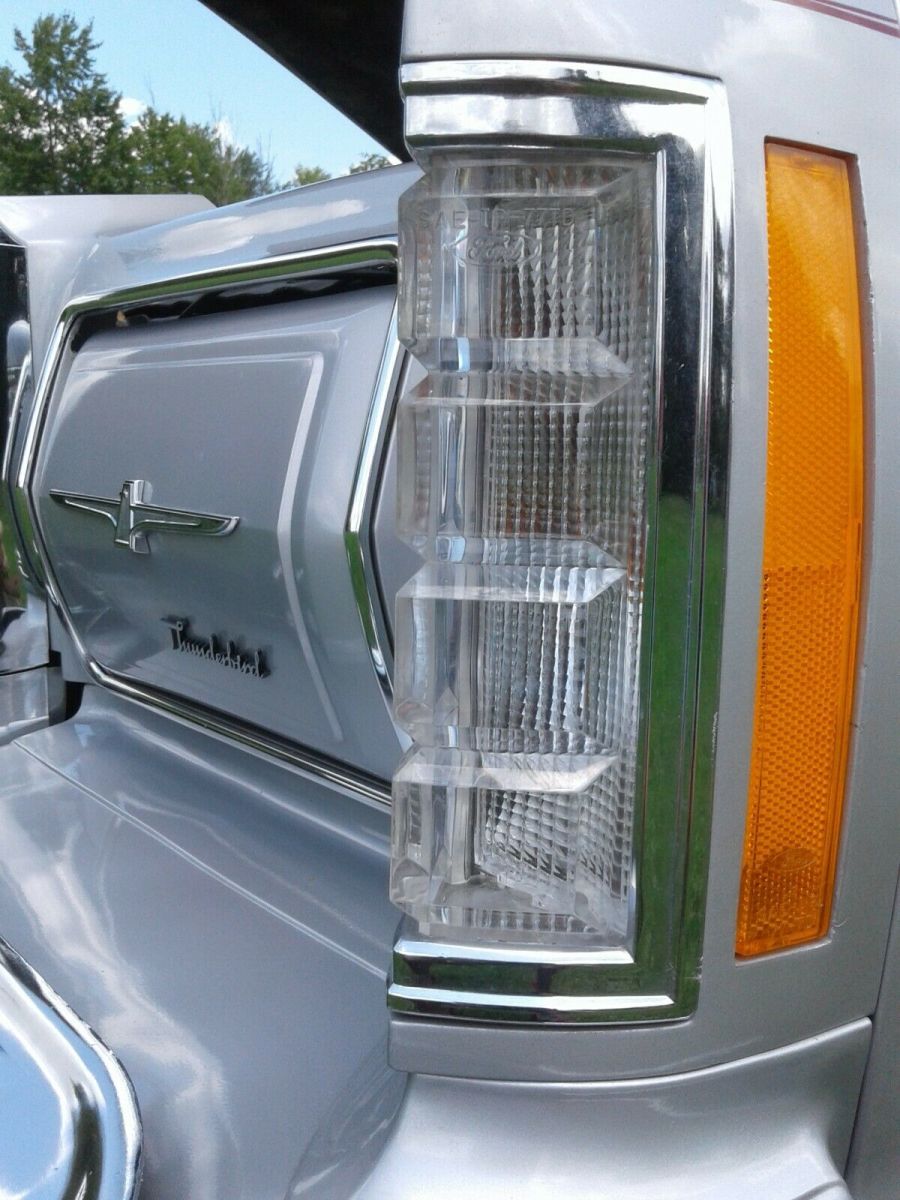 1979 Silver Ford Thunderbird Coupe
