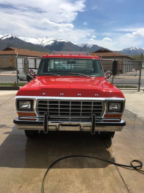 1978 Red Ford F-350 Cab & Chassis