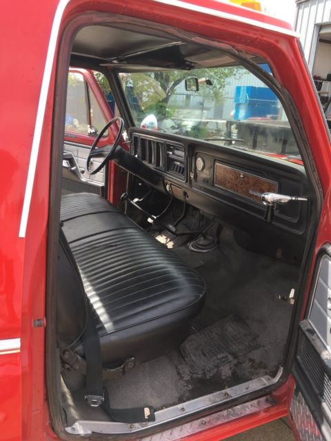 1978 Red Ford F-350 Cab & Chassis