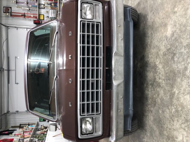 1979 Brown Ford E-Series Van