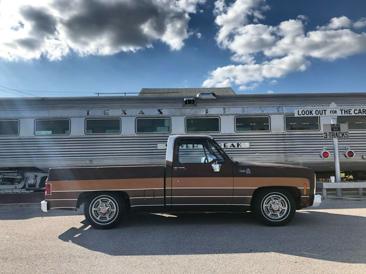 1979 Brown GMC Sierra 1500