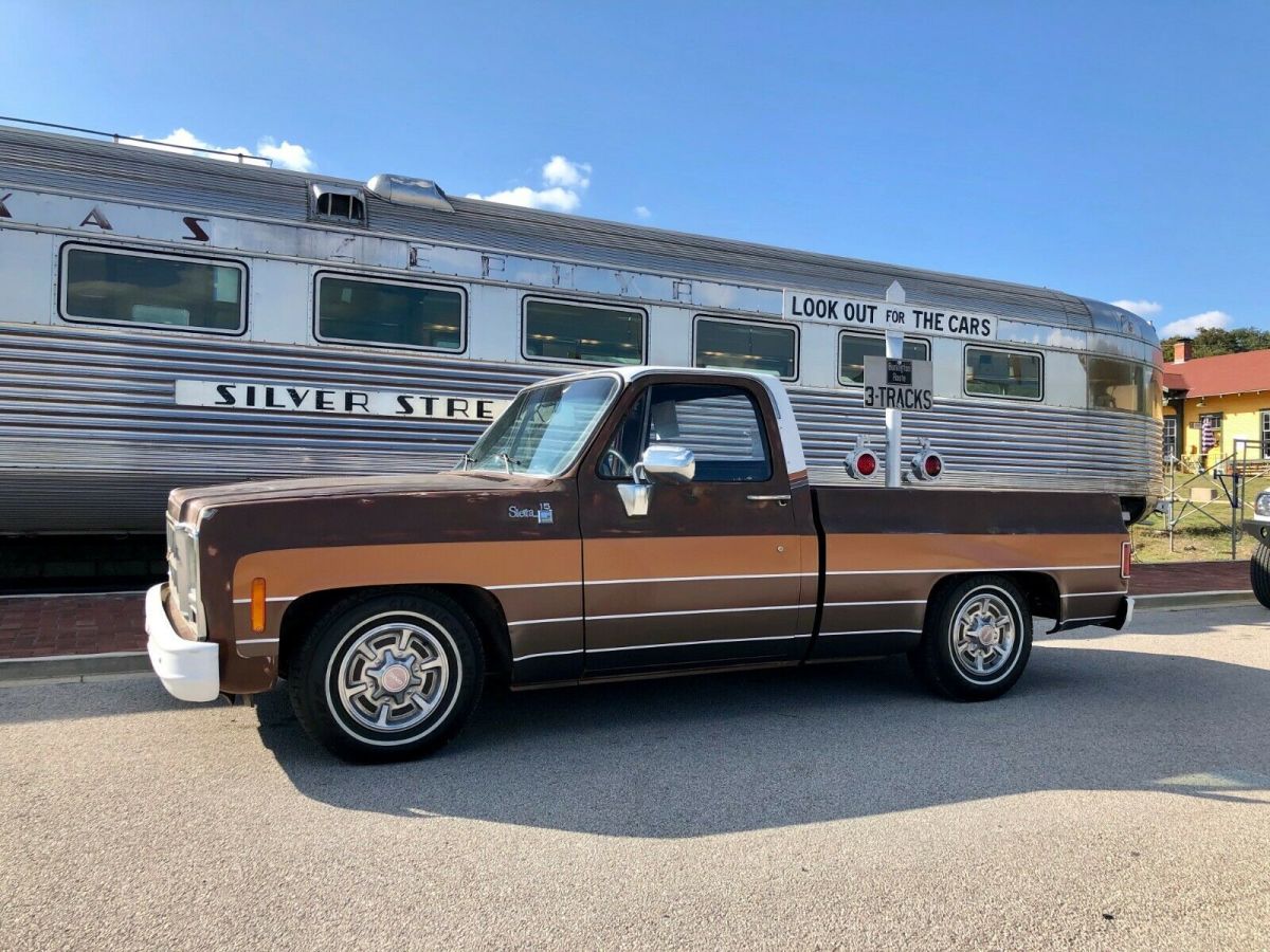1979 Brown GMC Sierra 1500