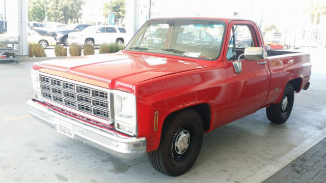 1979 red GMC Sierra 1500 Standard Cab Pickup